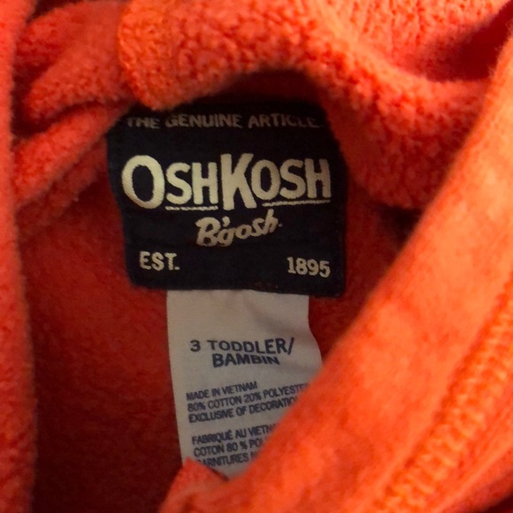 3 toddler Oshkosh sweatshirt - Picture 2 of 2